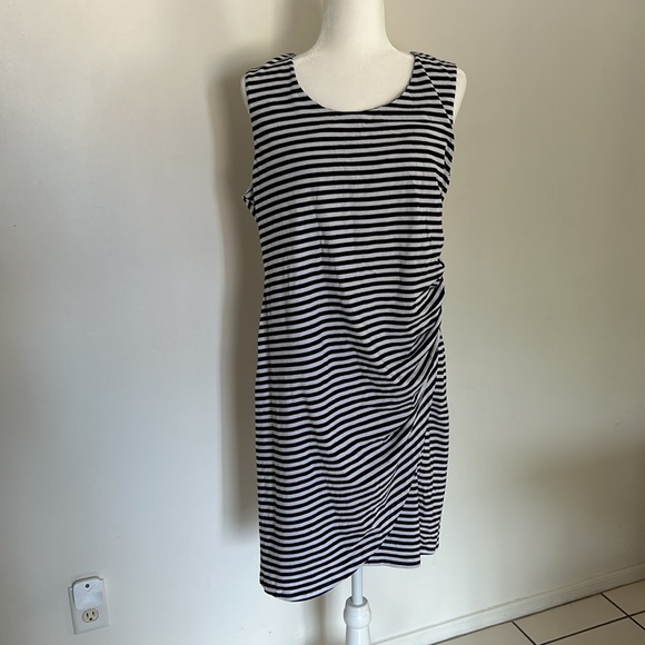 NWOT Market & Spruce Carl Ruched Knit Dress - Picture 3 of 8